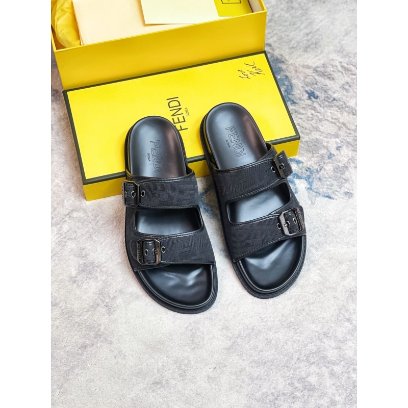 F**di slippers